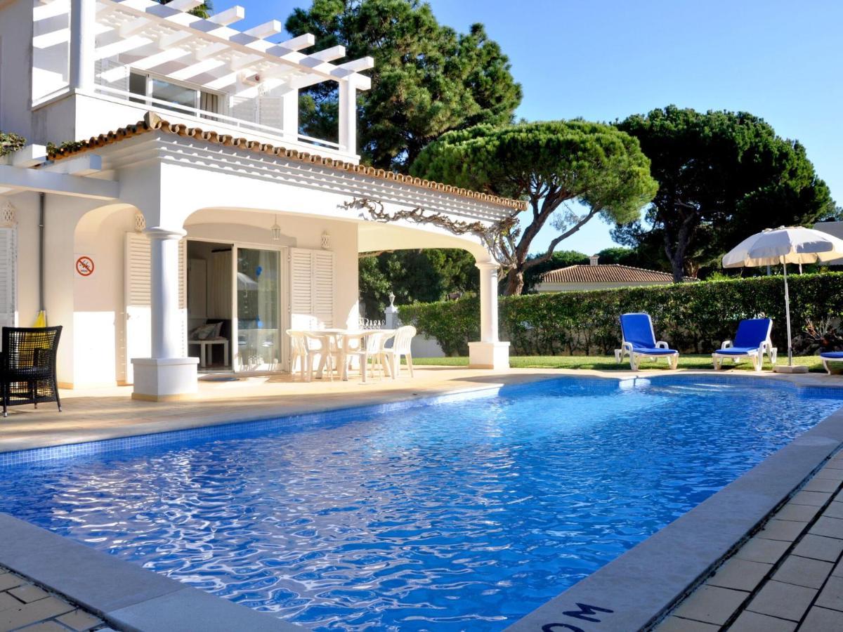 Comfortable Holiday Home In Vilamoura With Pool Bagian luar foto