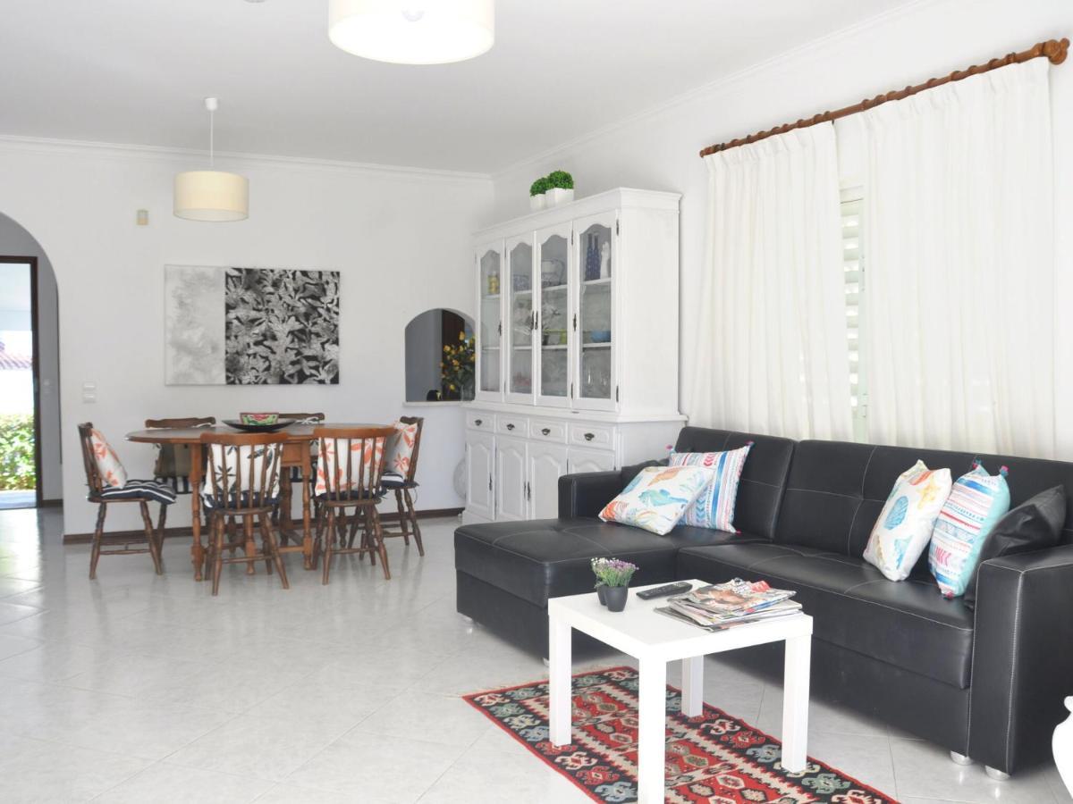 Comfortable Holiday Home In Vilamoura With Pool Bagian luar foto